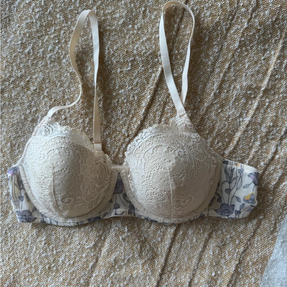 ThirdLove Cream Lace with Floral Band Underwire T-Shirt Bra size 34B1/2